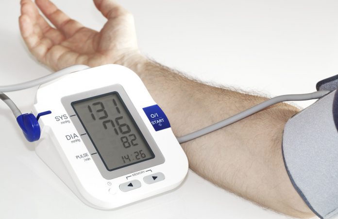 bb5509e2-61d9-4346-b64f-8cb6ab5f3fa4 How to check blood pressure?